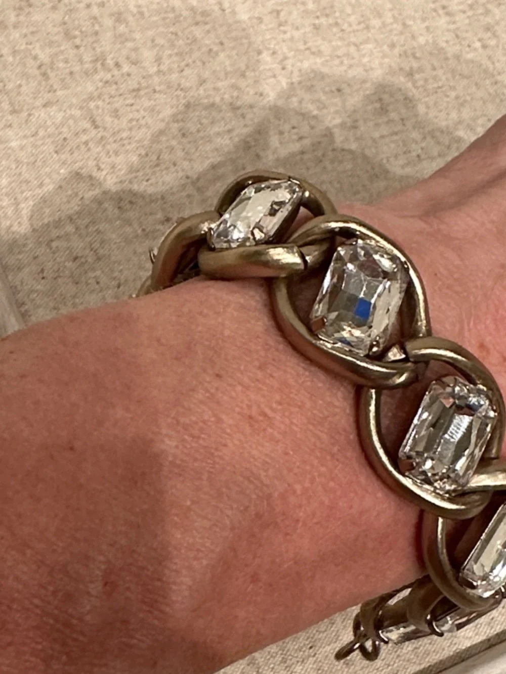 Banana Republic bracelet chunky gold rhinestone